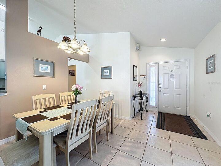 Property Photo: 1413 Park Place FL 33844