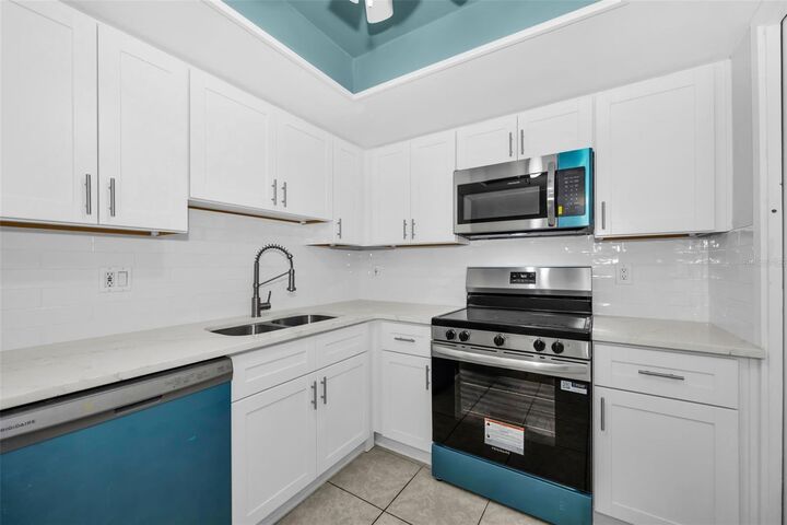 Property Photo: 632 Edgewater Drive 139 FL 34698