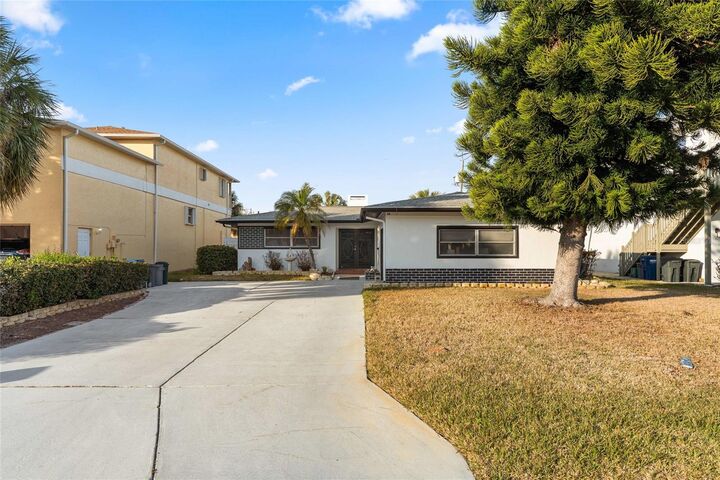 Property Photo: 103 8th Street FL 33786