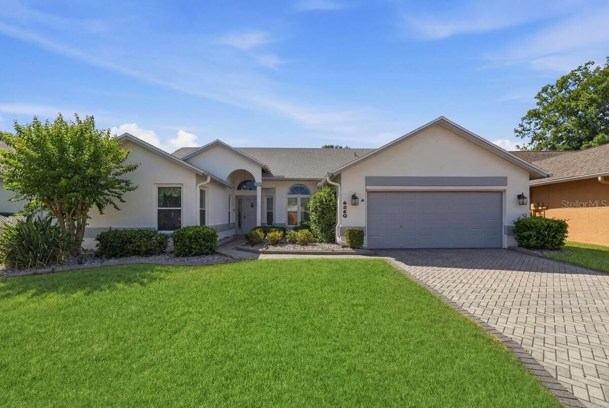Property Photo: 6260 Crane Drive FL 33809