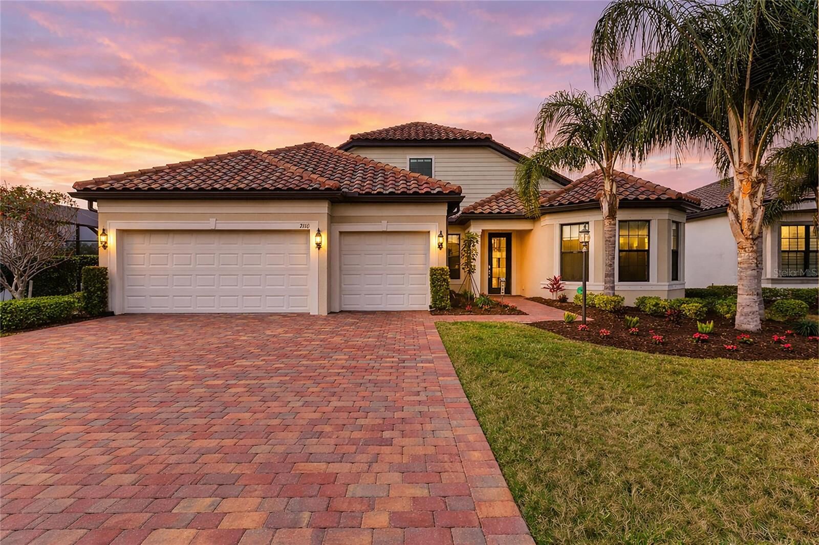Property Photo: 7110 Gradford Court FL 34202