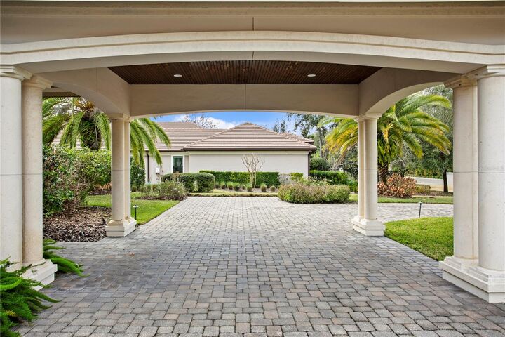 Property Photo: 16911 Comunidad De Avila FL 33548