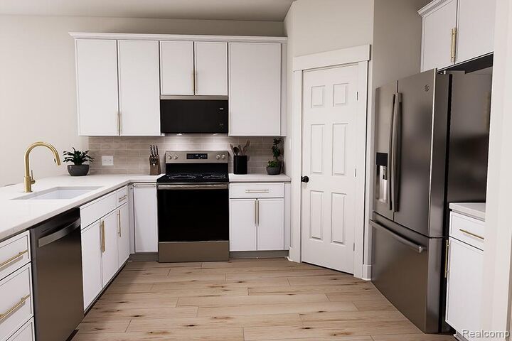 Property Photo: 54322 Grand Boulevard MI 48316