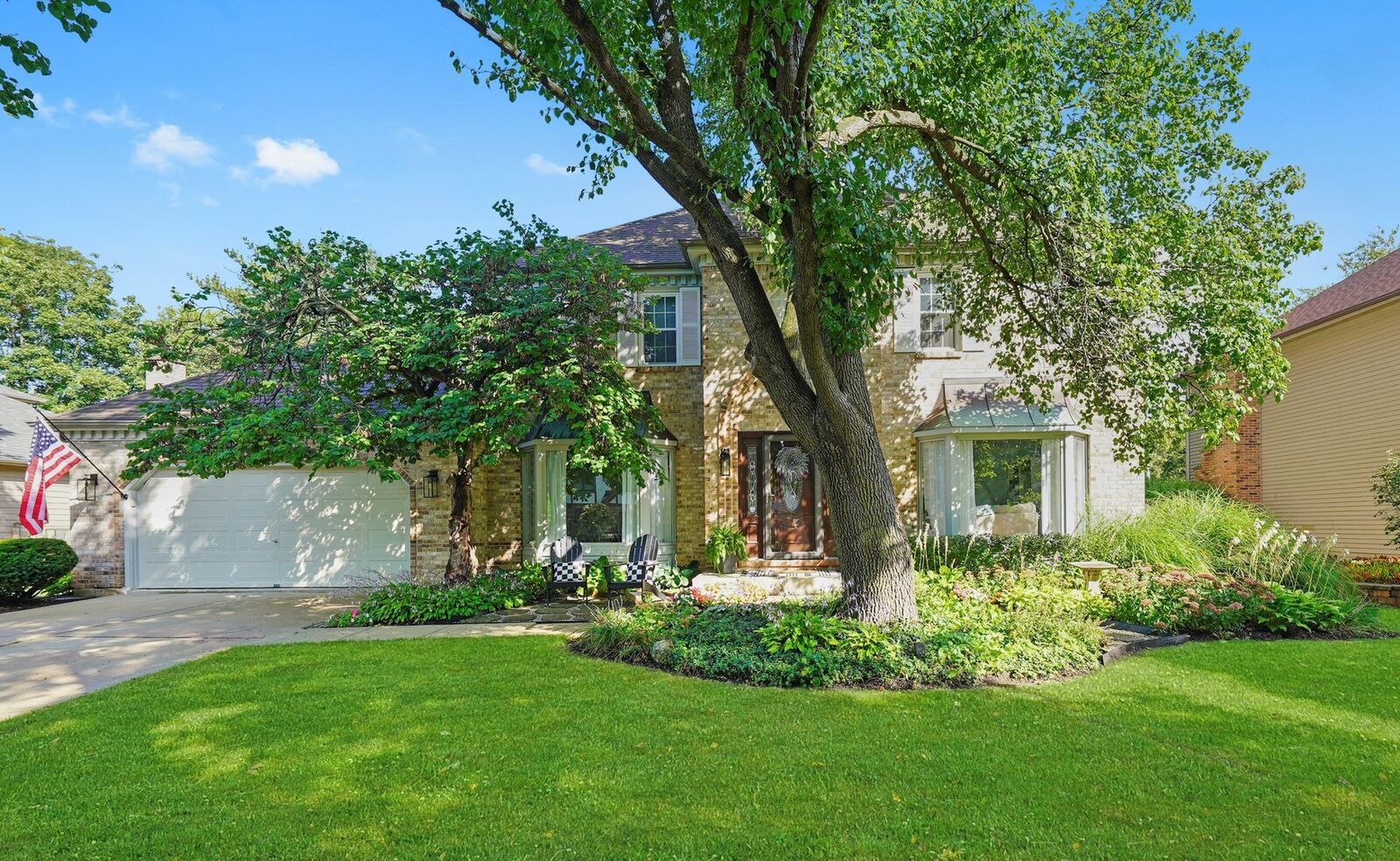 Property Photo:  289 Winding Creek Drive  IL 60565 