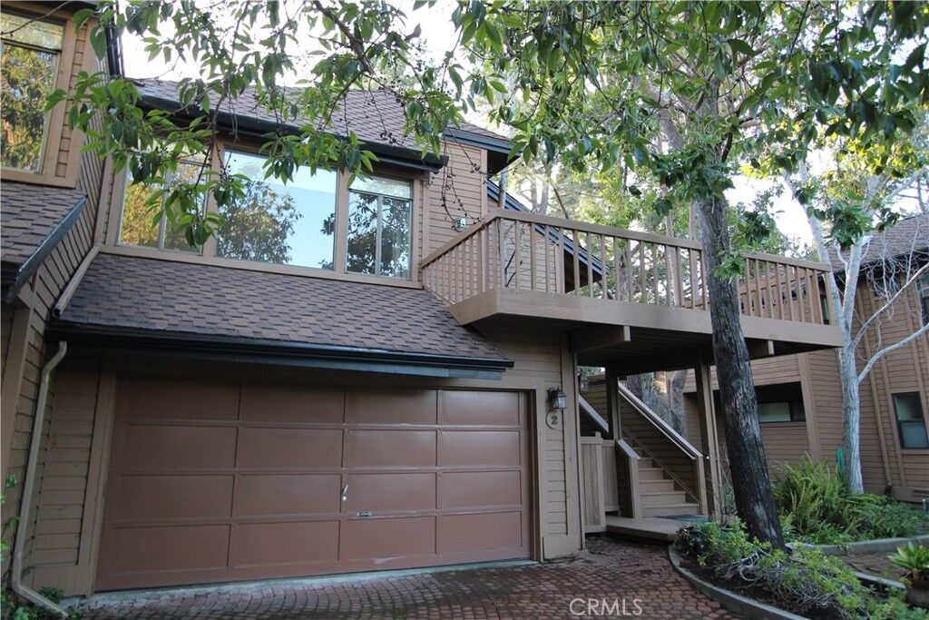 Property Photo:  672 Serrano Drive 2  CA 93405 