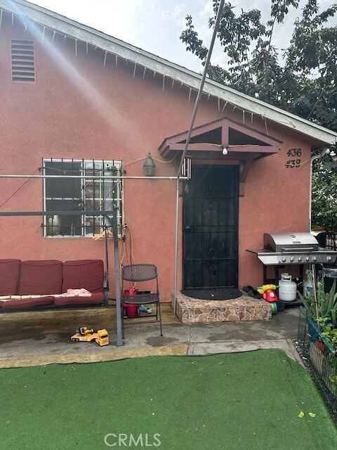 Property Photo: 436 W 111th Street CA 90061
