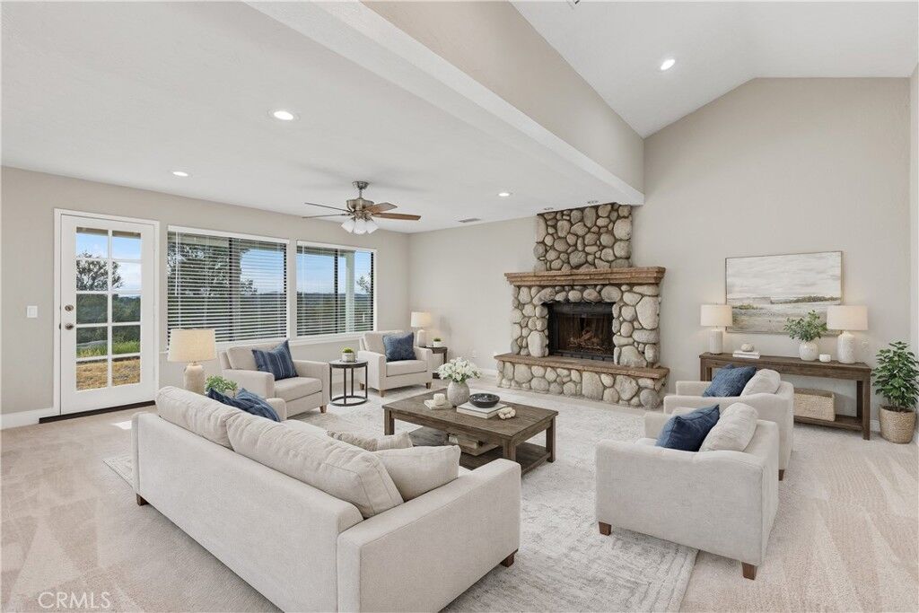 Property Photo:  18434 Ramona View Drive  CA 92065 