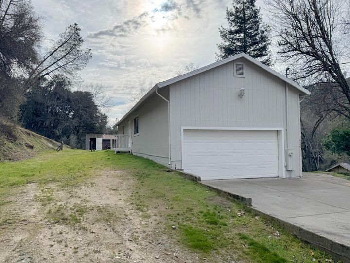 Property Photo: 1020 Mount Aukum Court CA 95684