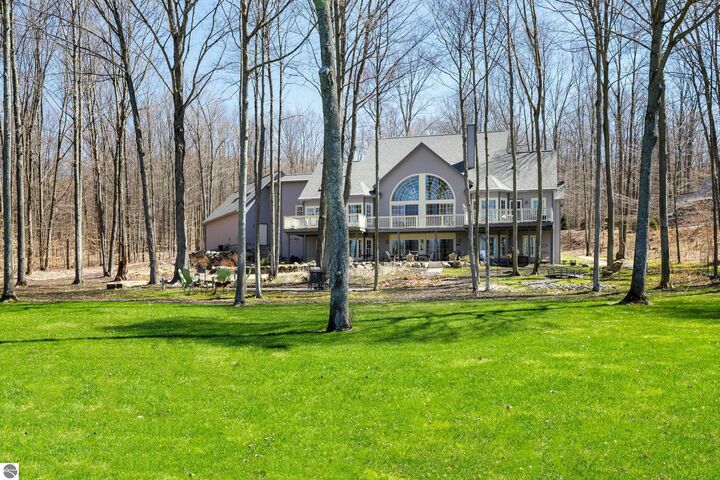 Property Photo:  11511 Mountain Woods Drive  MI 49683 