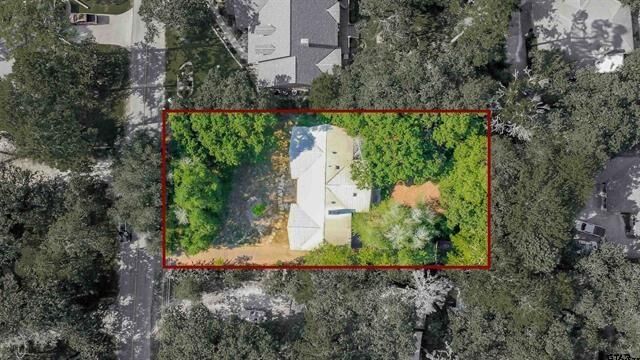 Property Photo:  439 N Lone Star  TX 75771 