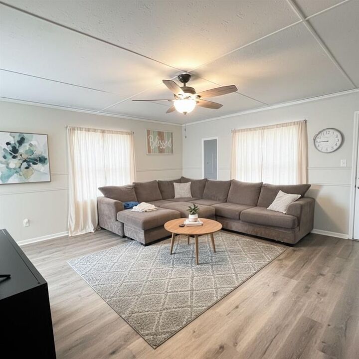 Property Photo: 867 County Road 4131 TX 75433