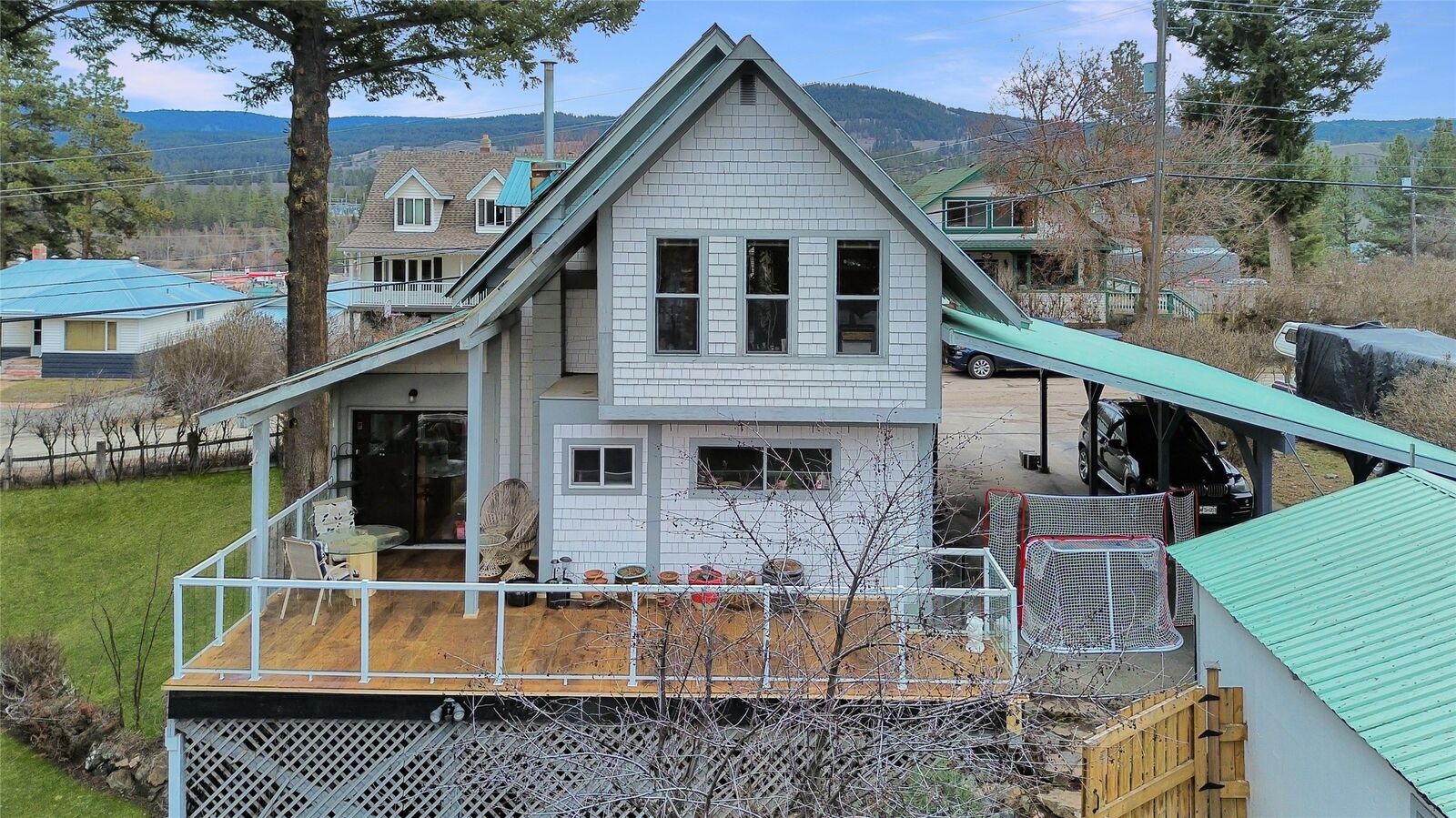Property Photo: 153 Billiter Avenue BC V0X 1W0