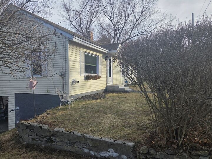 Property Photo:  242 Pleasant Street  MA 01453 