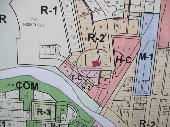 Property Photo: 300-302 3rd Avenue NW AB T0H 2M0