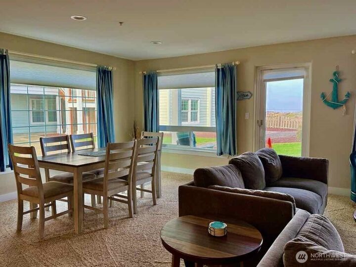 Property Photo:  1600 W Ocean Avenue 910  WA 98595 