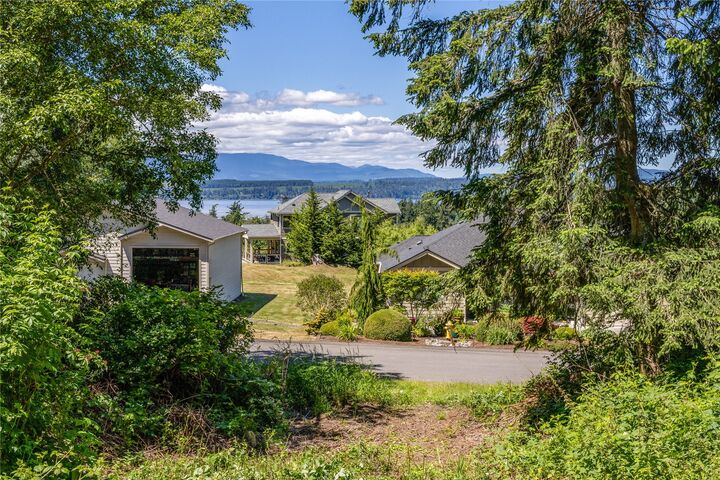 Property Photo: 38766 Tinker Place NE WA 98340