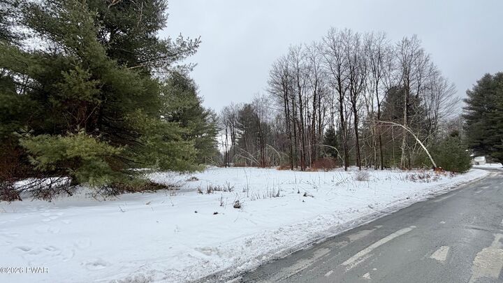 Property Photo:  Meadows Drive  PA 18428 