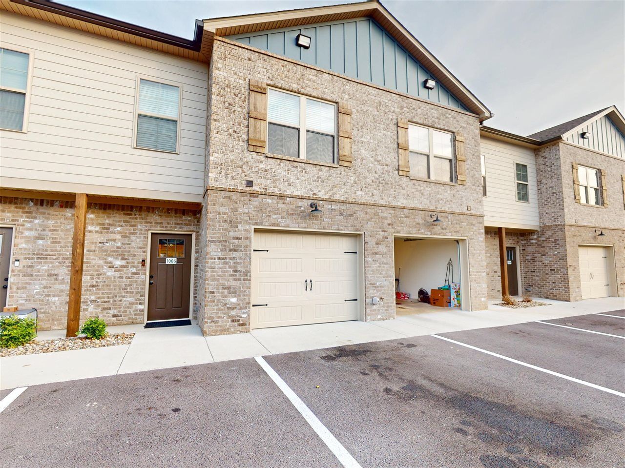 Property Photo:  721 Plano Road Unit 1006  KY 42104 