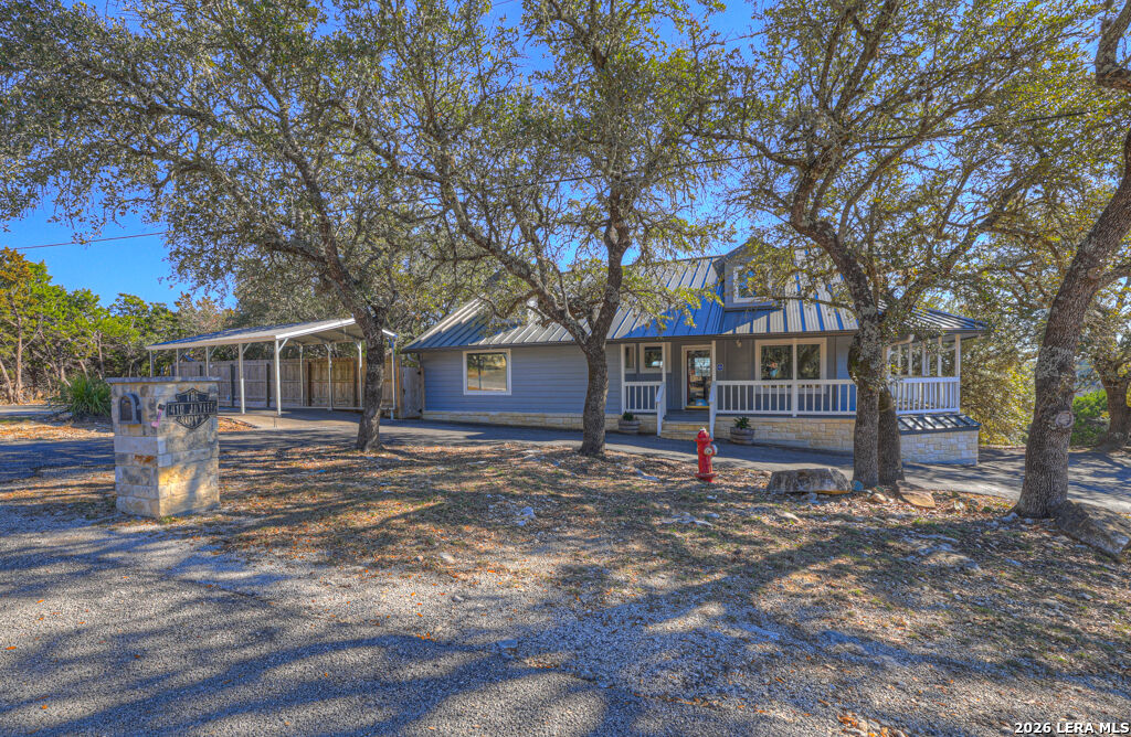 Property Photo:  410 Jaylee  TX 78133 