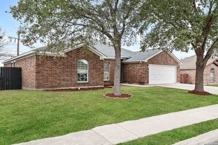 Property Photo:  7323 Vista Grove  TX 78242 