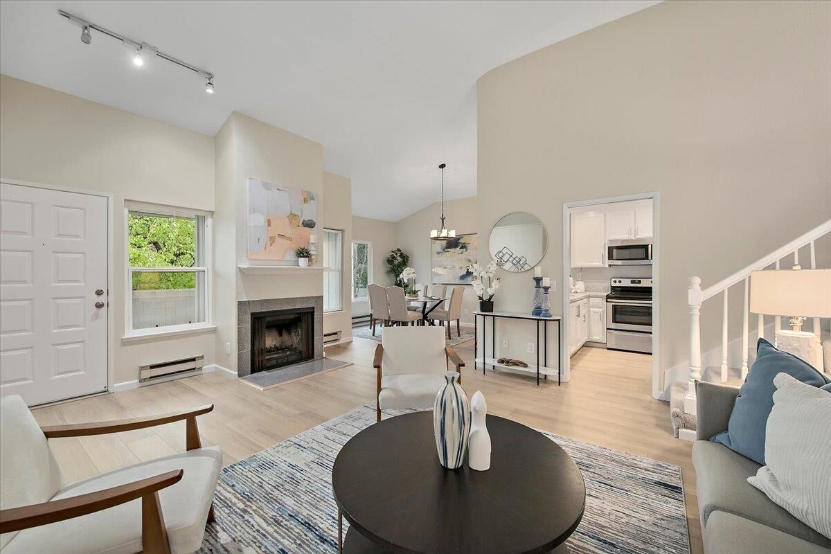 Property Photo:  913 Apricot Avenue B  CA 95008 