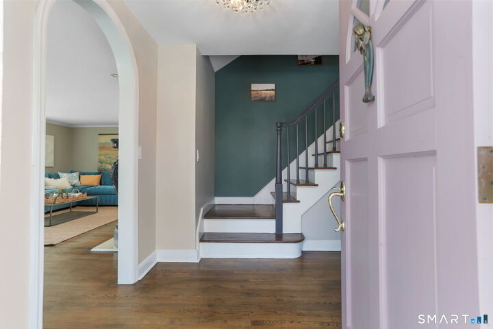 Property Photo: 8 Iris Lane CT 06880