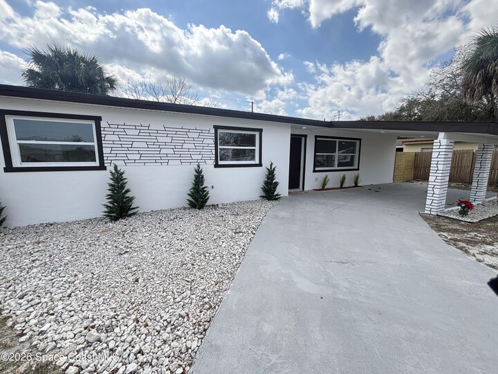 Property Photo:  1301 Kathwood Drive  FL 32935 