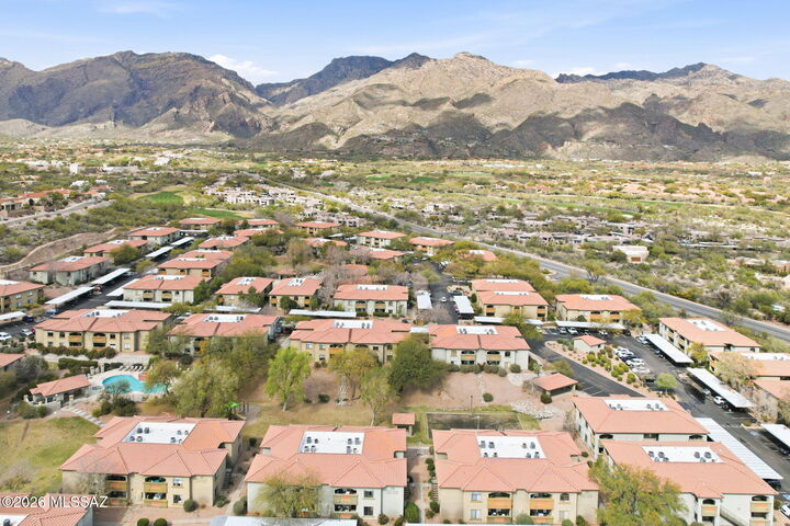 Property Photo:  5751 N Kolb Road 27204  AZ 85750 