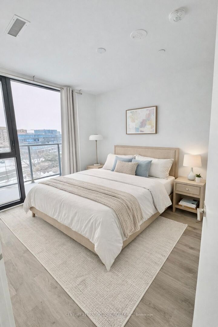 Property Photo: 3009 Novar Road 716 ON L5B 1H7