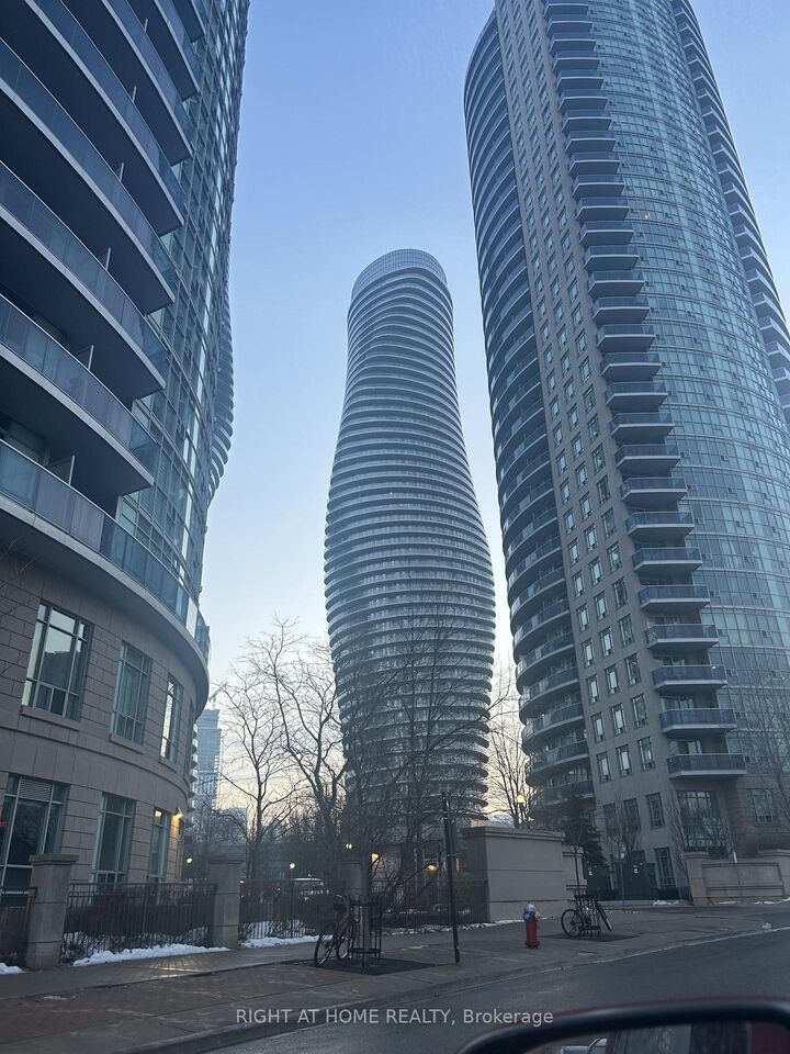 50 Absolute Avenue 1806 — photo 1