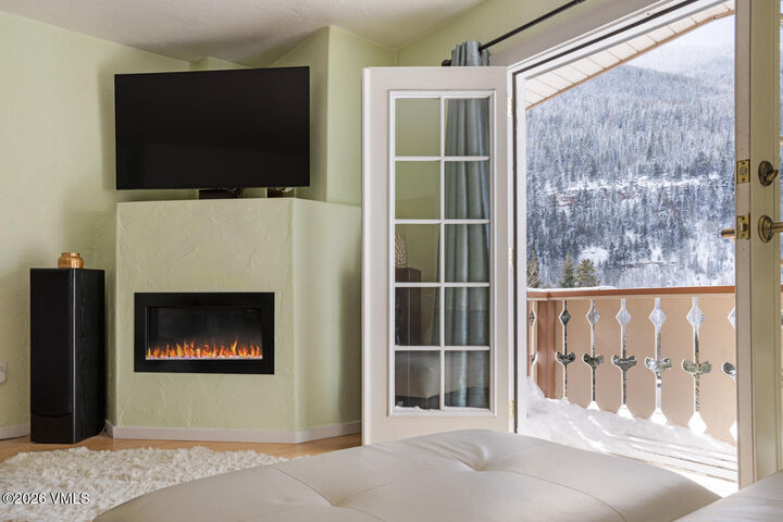 Property Photo:  4073 Spruce Way  CO 81657 