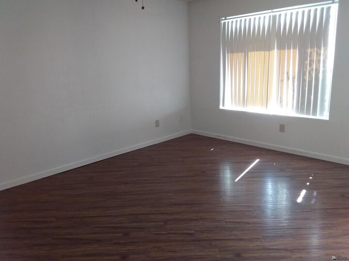 Property Photo:  1684 W 14 St  AZ 85364 