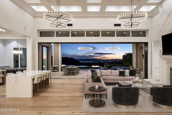 Property Photo:  21175 N 110th Way 1805  AZ 85255 