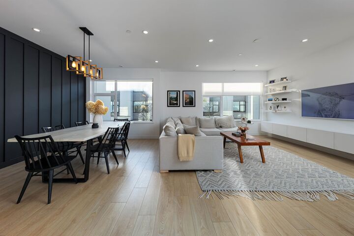 602 Lile Drive 17 — photo 1