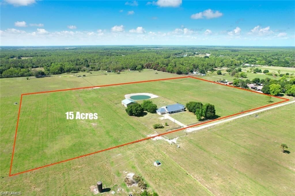 Property Photo:  1330 Purple Martin Dr  FL 34120 