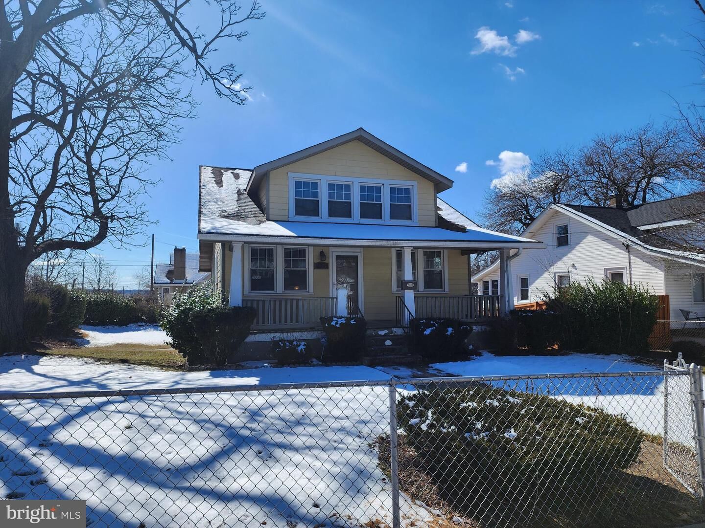 Property Photo:  3047 Douglas Street NE  DC 20018 