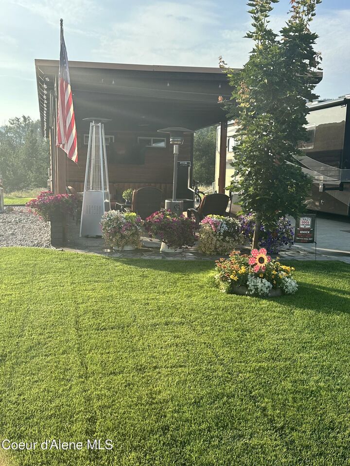 Property Photo:  51 Sand Trap Ln  ID 83804 