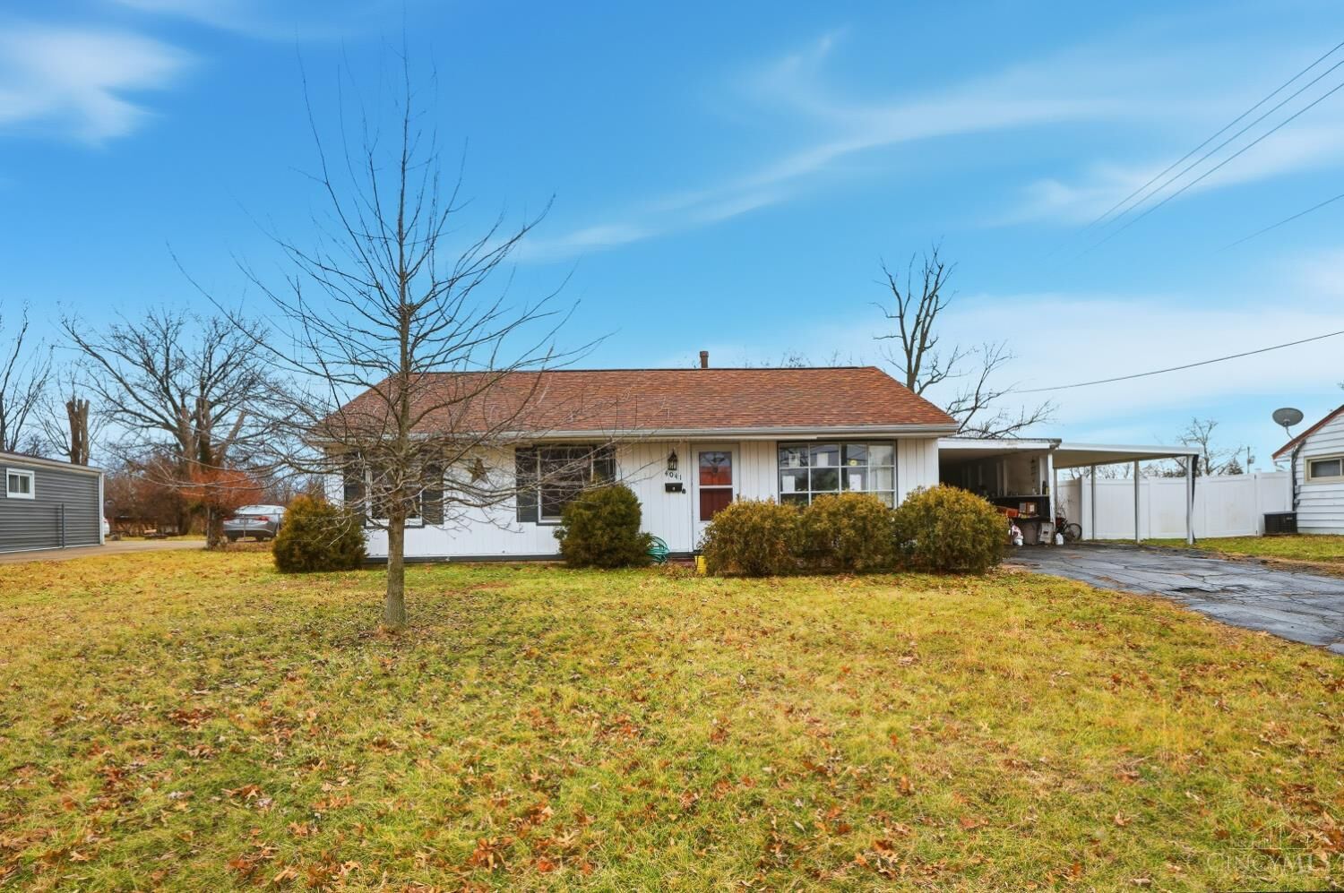 Property Photo: 4041 Larchview Drive OH 45236