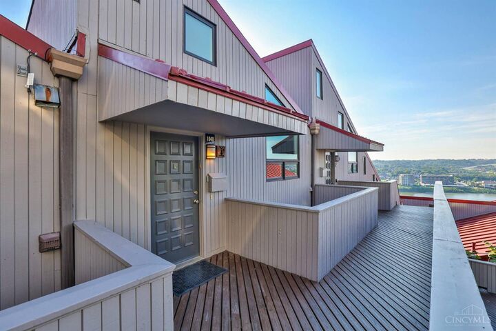 Property Photo:  1040 Hatch Street  OH 45202 