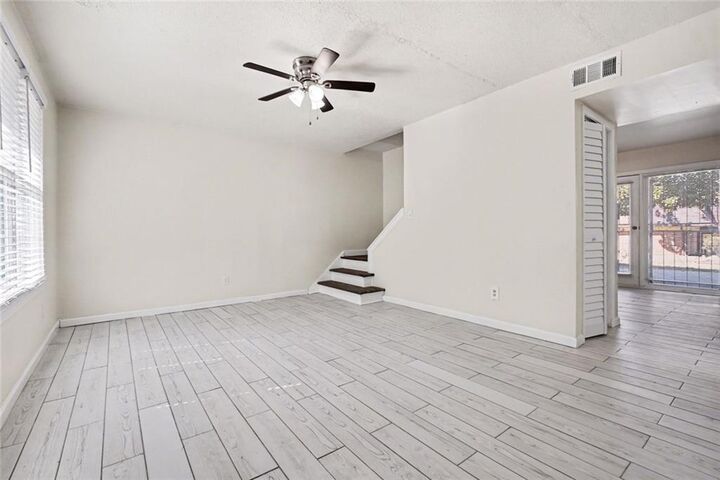 Property Photo: 233 SW Peyton Place SW GA 30311