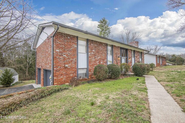 Property Photo:  9620 Tallahassee Lane  TN 37923 