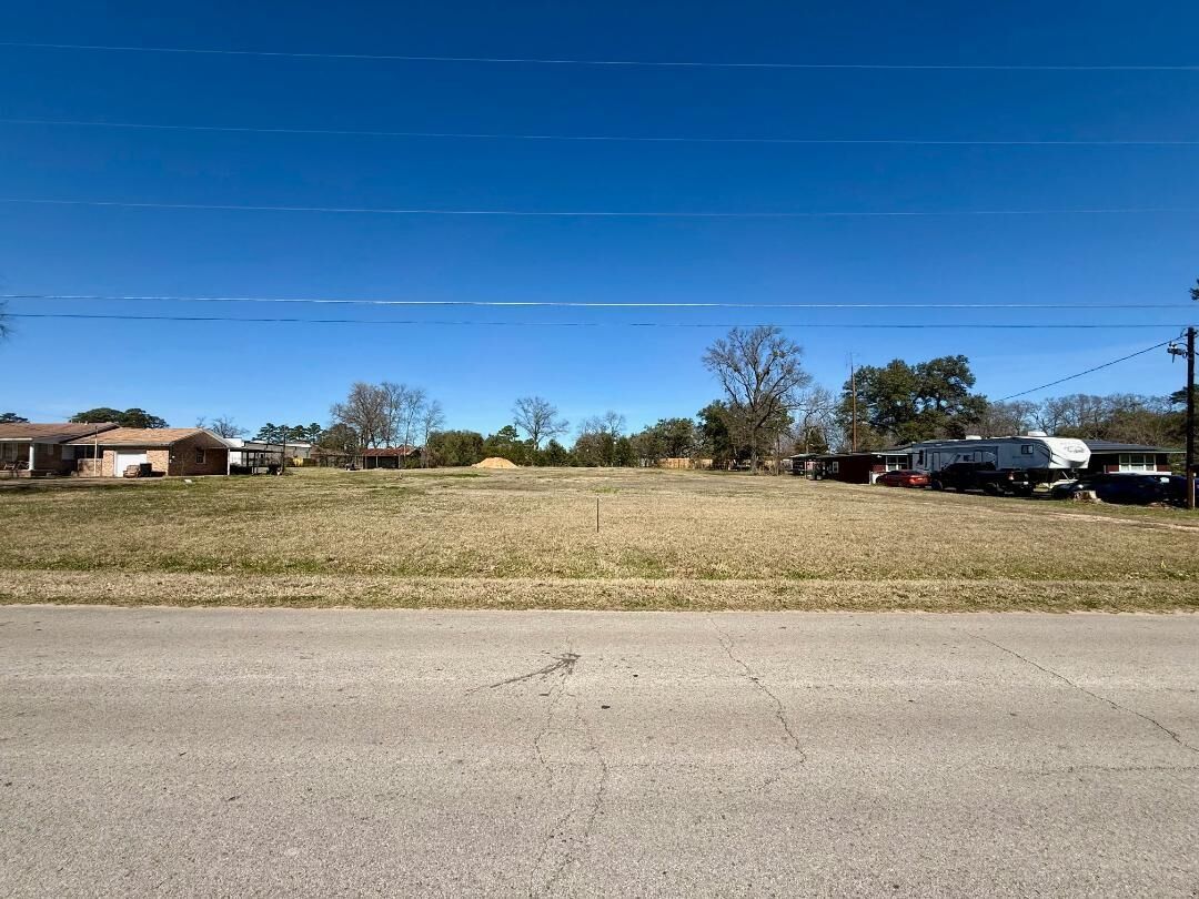 Property Photo: 315 A Ruthlynn Drive TX 75605