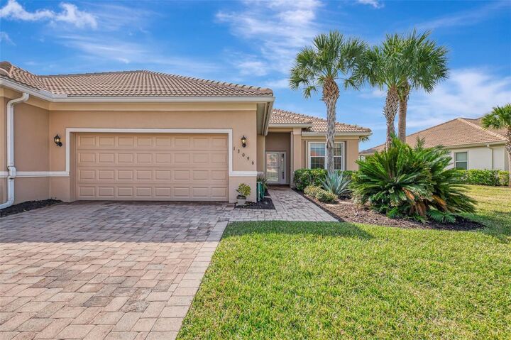 Property Photo:  13096 Creekside Lane  FL 33953 