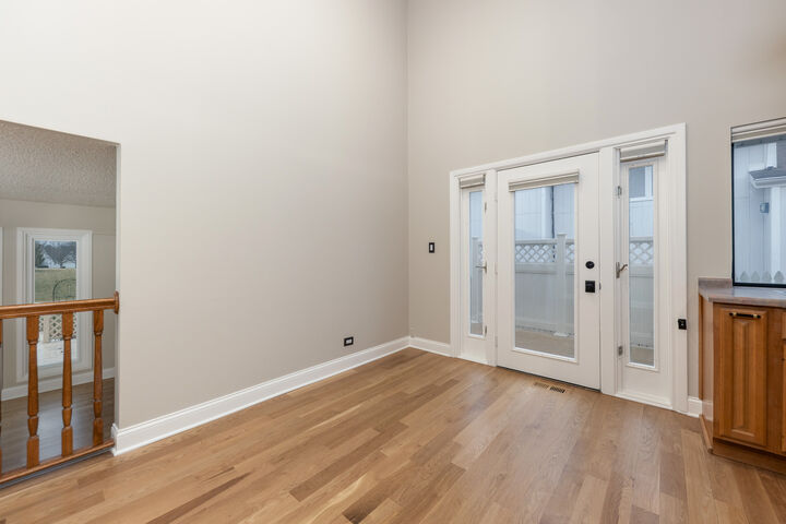 Property Photo:  2010 Carriage Hill Road  IL 60532 