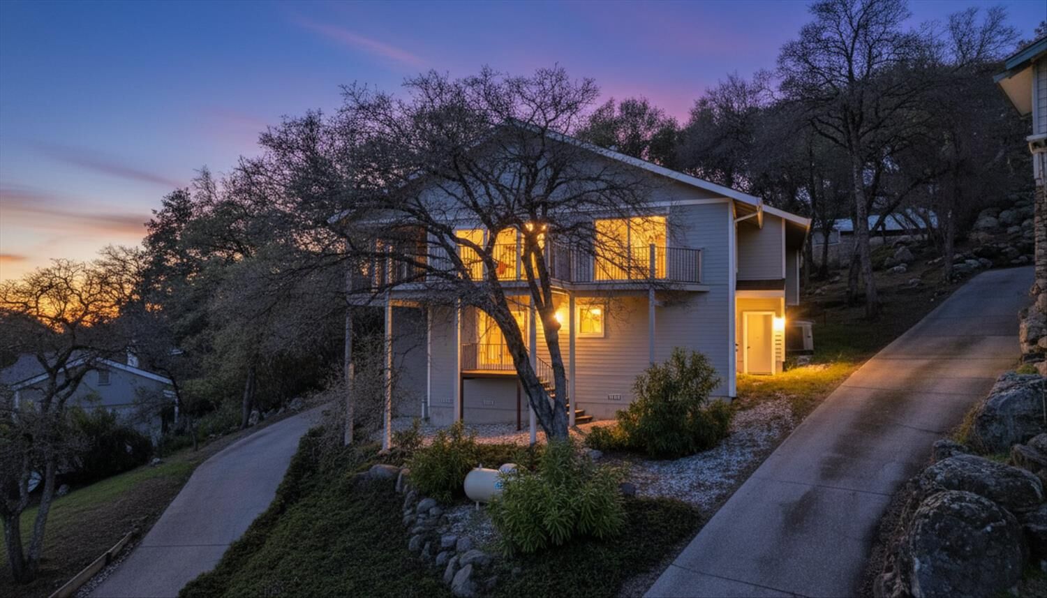 Property Photo:  17572 Long Branch Court  CA 95946 