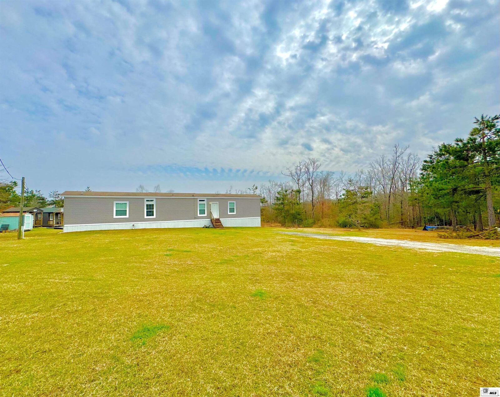 Property Photo:  283 New Mineral Springs Road  LA 71225 