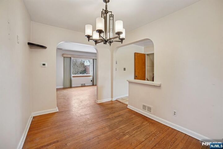 Property Photo:  18 Byrne Place  NJ 07621 
