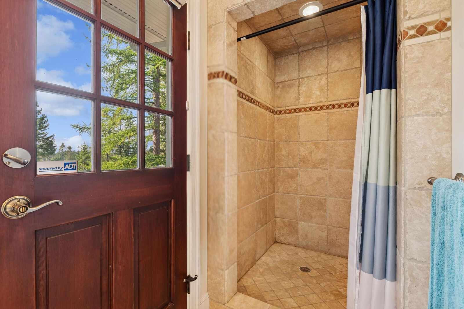 Property Photo:  43 Ridgeway Court  MT 59912 