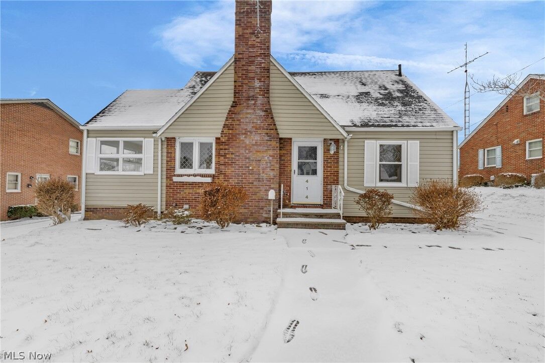 Property Photo:  414 32nd Street NW  OH 44709 