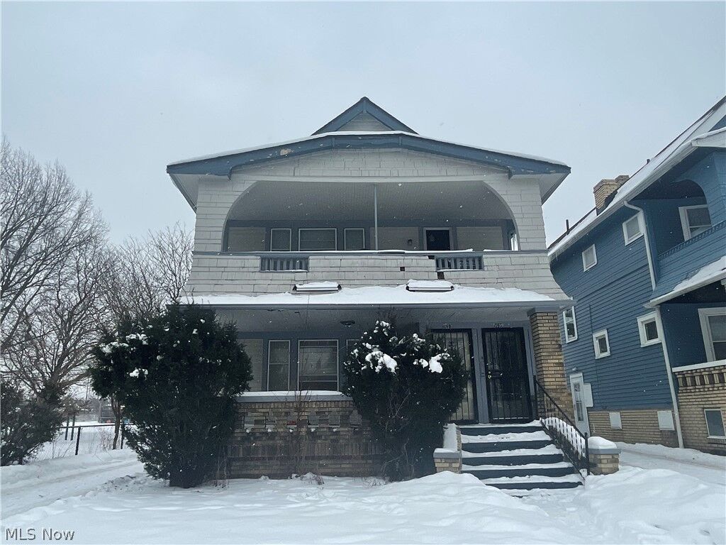 Property Photo: 3659 Chelton Road OH 44120